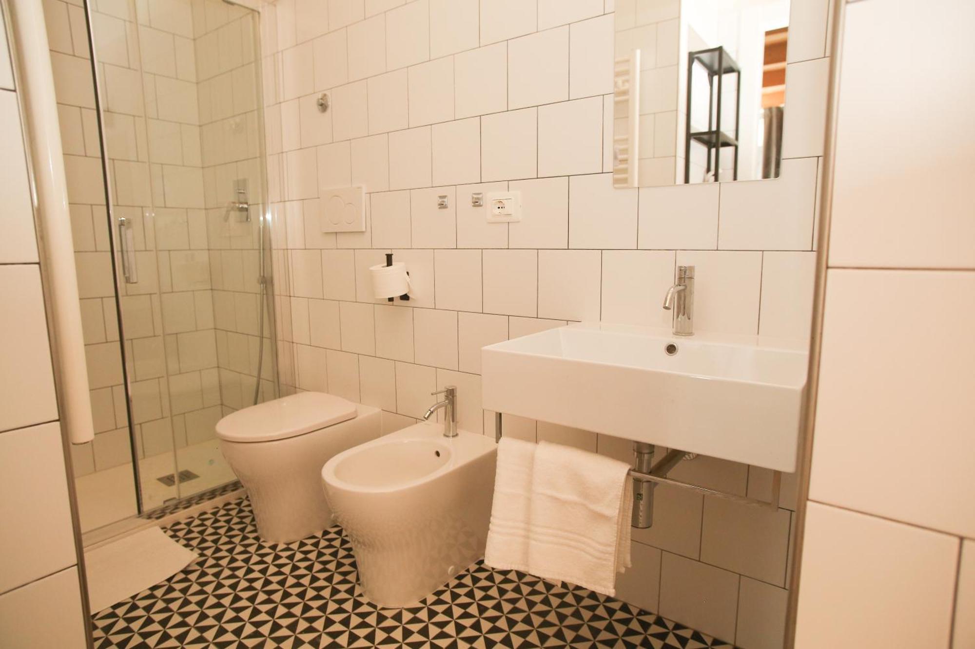 Aloe Comfort Rooms Пескара Экстерьер фото