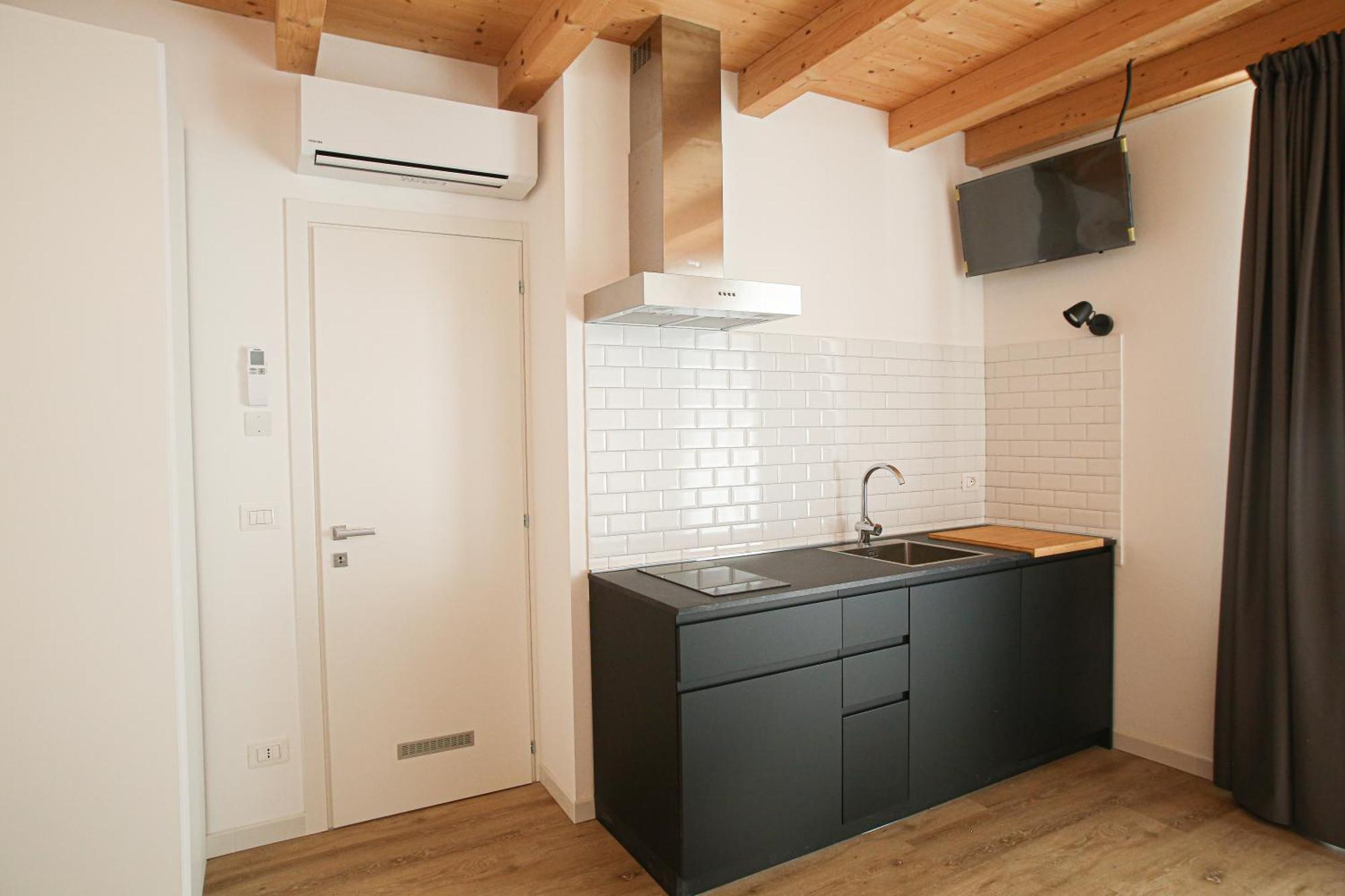 Aloe Comfort Rooms Пескара Экстерьер фото